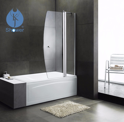 衛浴玻璃清潔難?康健衛浴淋浴房玻璃清潔技巧大放松!_進行